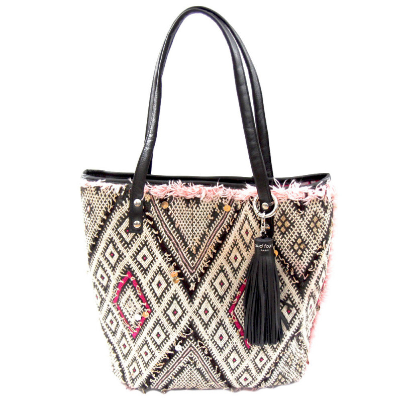 recycled Kilim shopping bag handmade by maud fourier