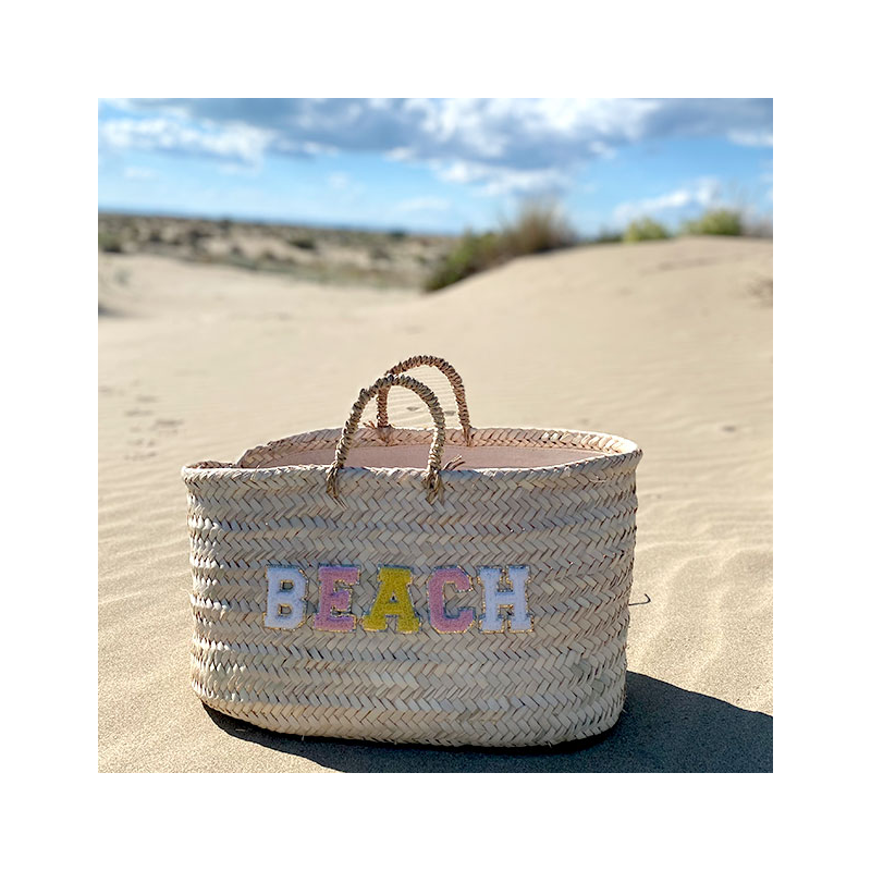 Straw beach basket with colorful bouclé BEACH letters