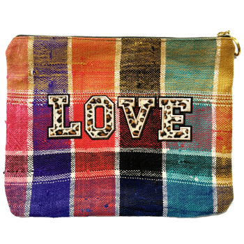 trousse tissu upcyclé personnalisée, lettres leopard wild, made in paris