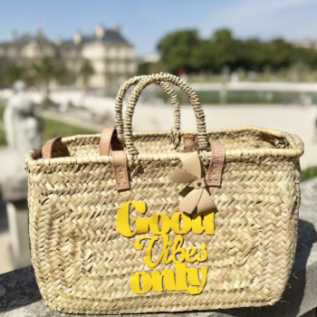 copy of GOOD VIBES ONLY