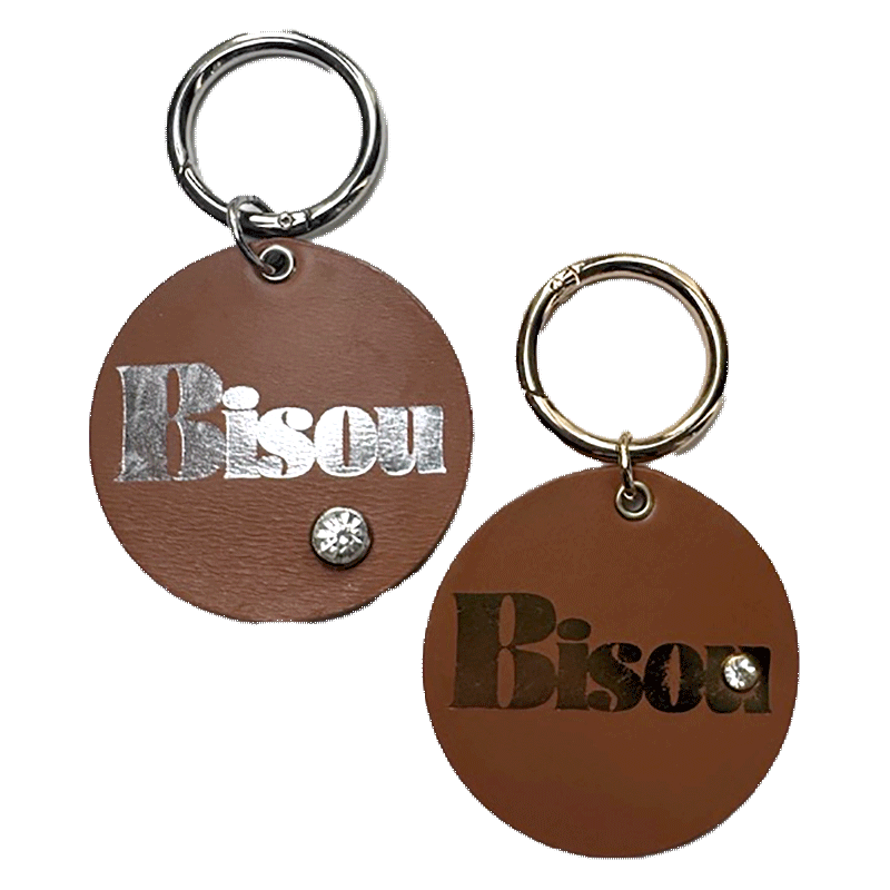 Bijou rond cuir camel « bisou » argent – anneau assorti