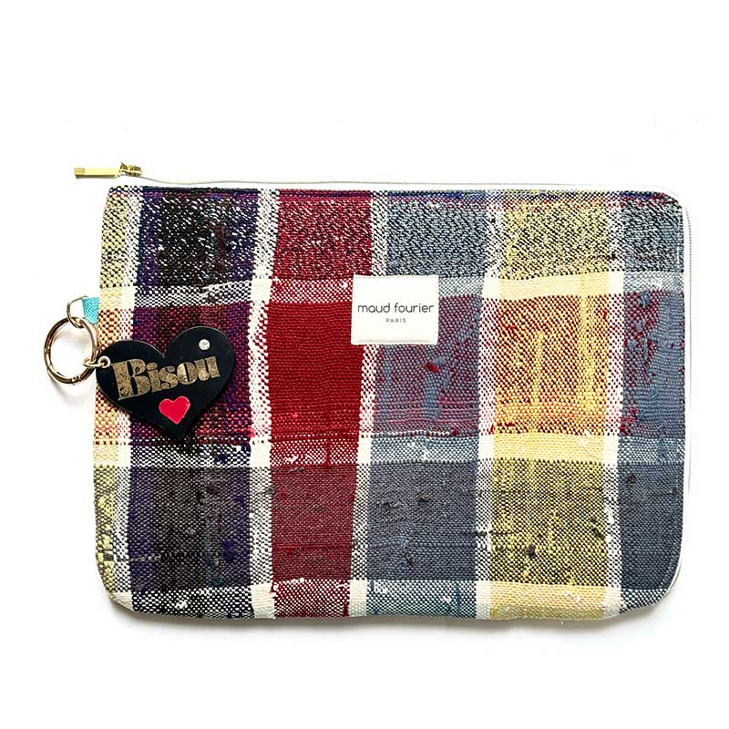 Artisan laptop sleeve, unique pattern, Made in France, upcycled berber blanket