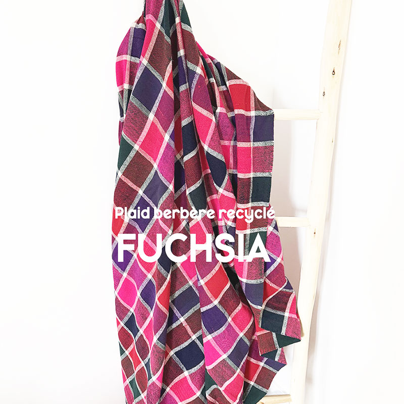 plaid berbere upcyclé de coloris fuchsia
