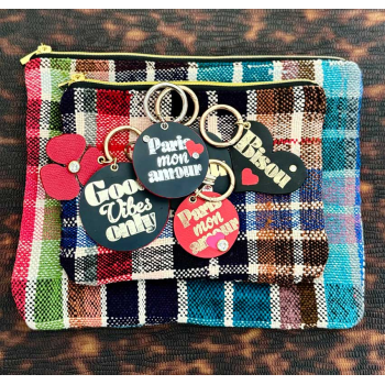 porte clés paris mon amour cuir upcyclé noir marquage argent