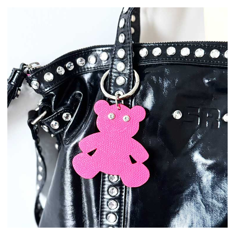 nounours Strass en cuir upcyclé rose, yeux rivets strass