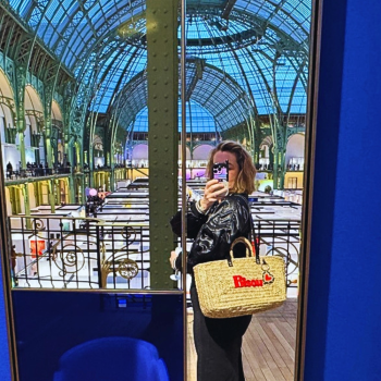 BISOU Straw Basket with Black Patent Leather