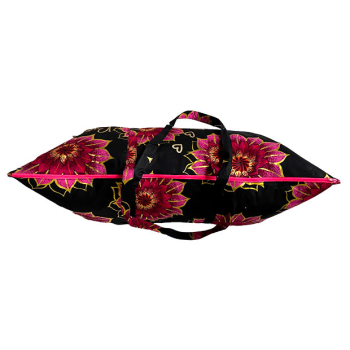 yoga mat bag with pink details