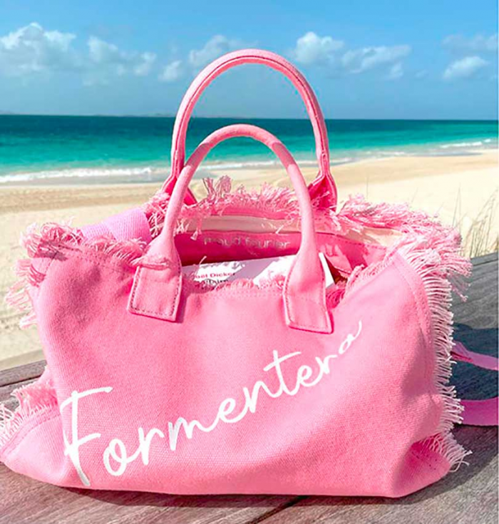 summer beach bags personalized by Maud Fourier